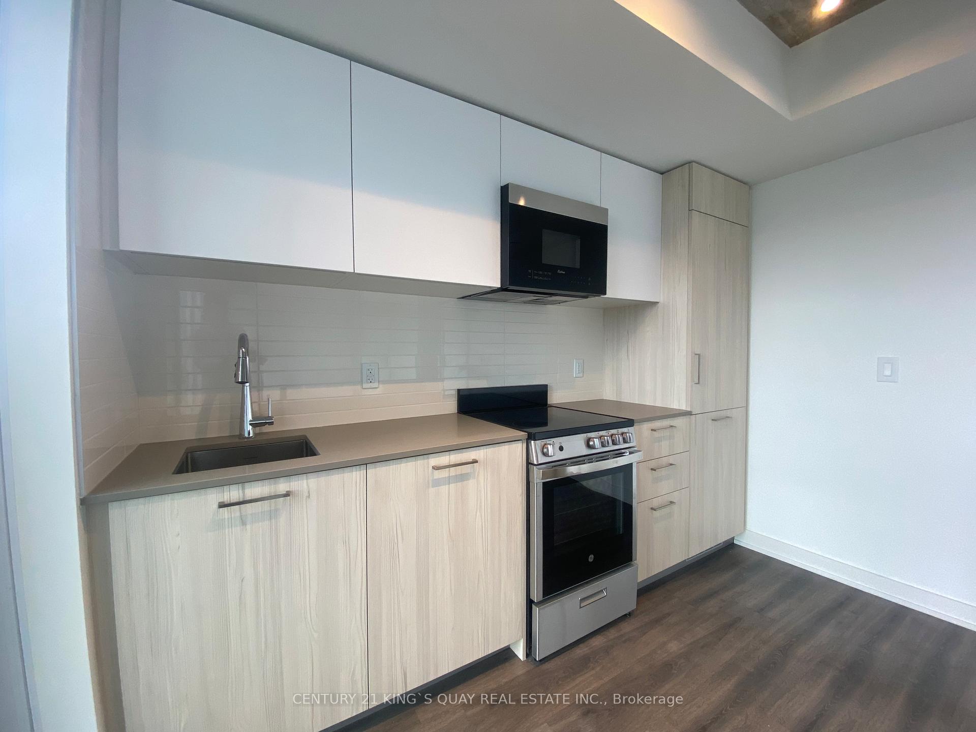 Photo 6 of Unit 1309, 65 Mutual Street, Toronto, Church-Yonge Corridor — HOMEH