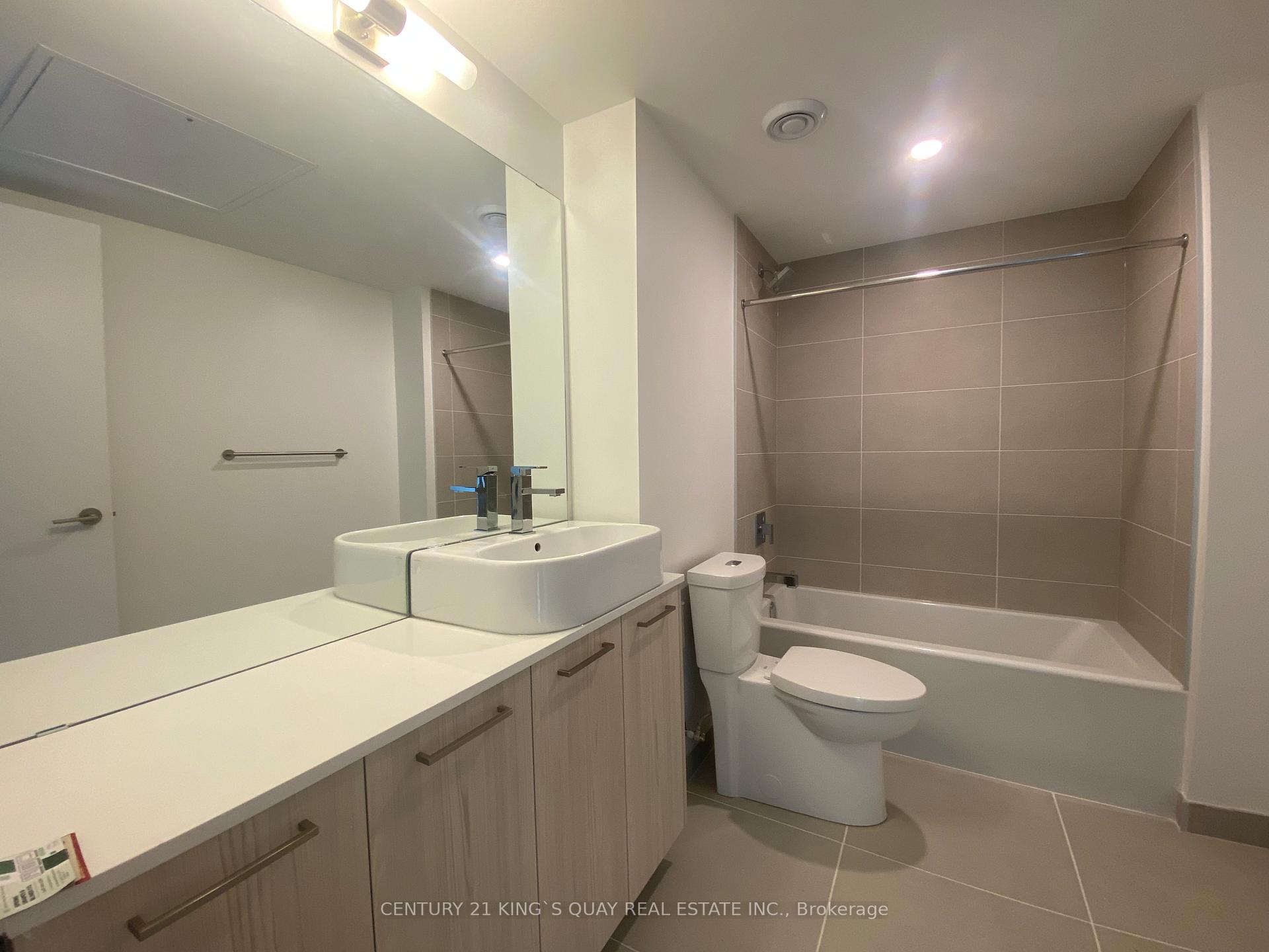 Photo 15 of Unit 1309, 65 Mutual Street, Toronto, Church-Yonge Corridor — HOMEH