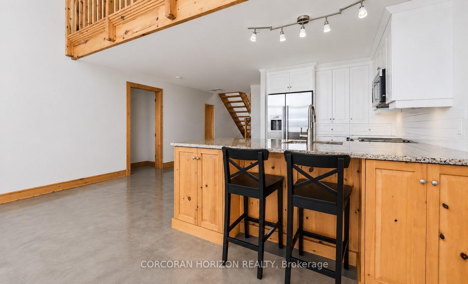 Photo 2 of Unit 305, 5 Father David Bauer Drive, Waterloo, Uptown West — HOMEH