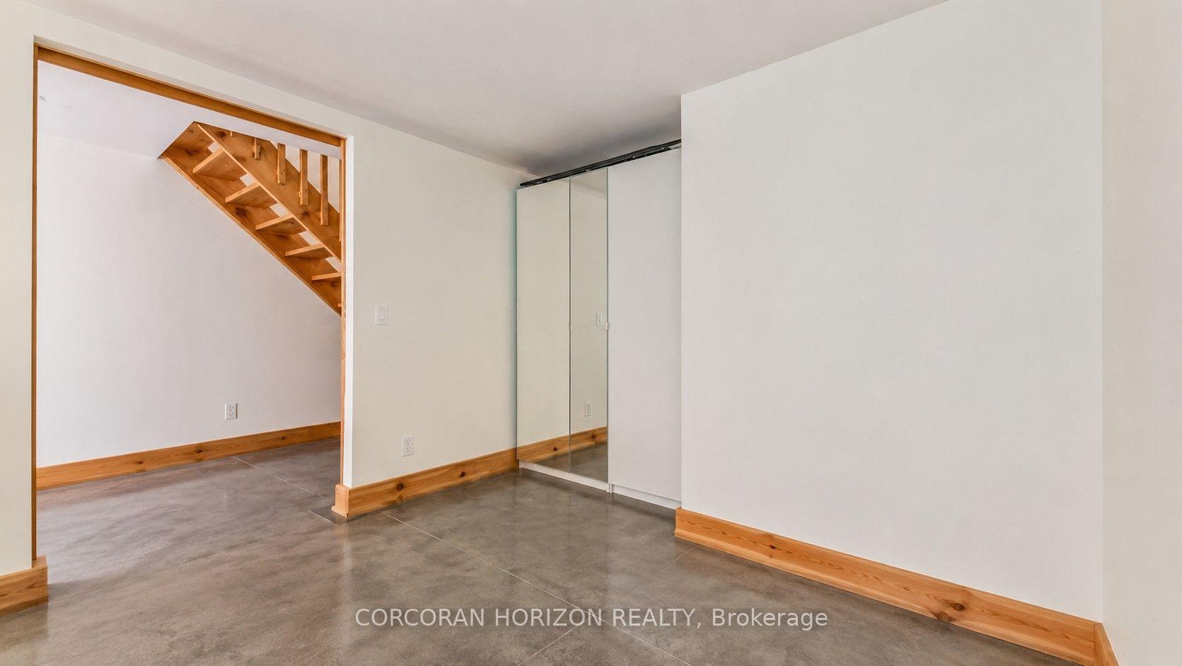 Photo 6 of Unit 305, 5 Father David Bauer Drive, Waterloo, Uptown West — HOMEH