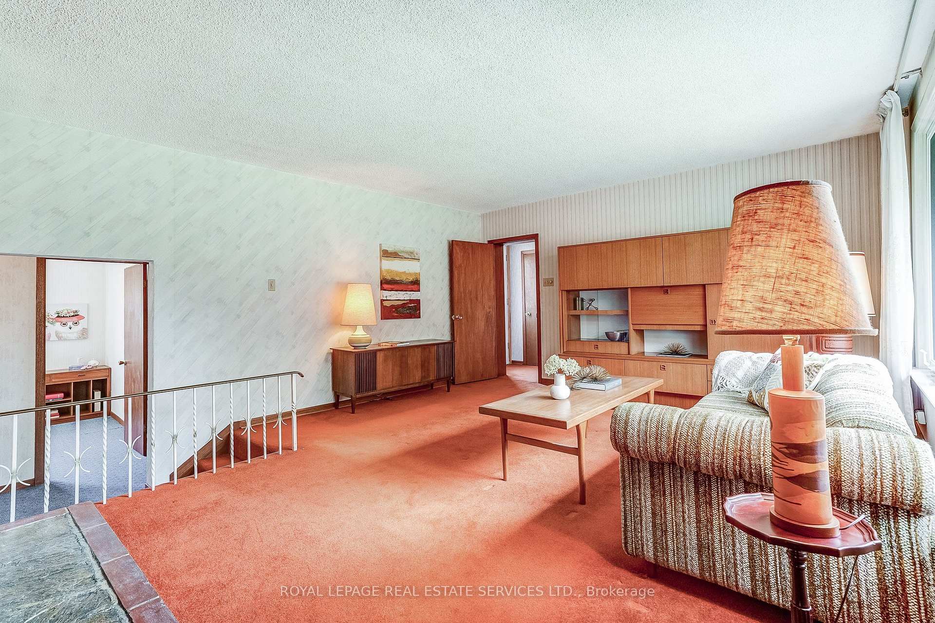 Photo 5 of 4 Sora Drive, Mississauga, Streetsville — HOMEH