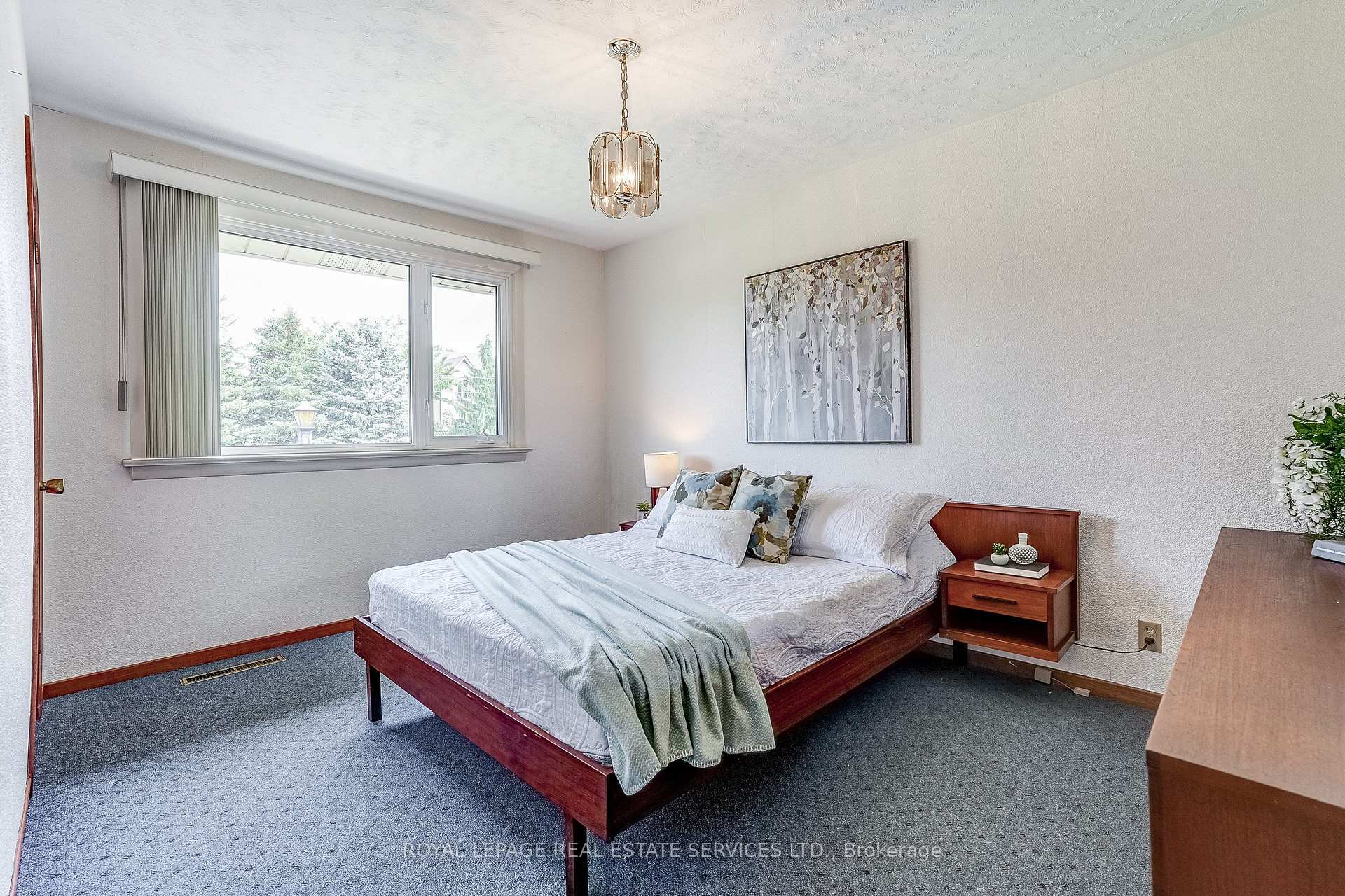 Photo 25 of 4 Sora Drive, Mississauga, Streetsville — HOMEH