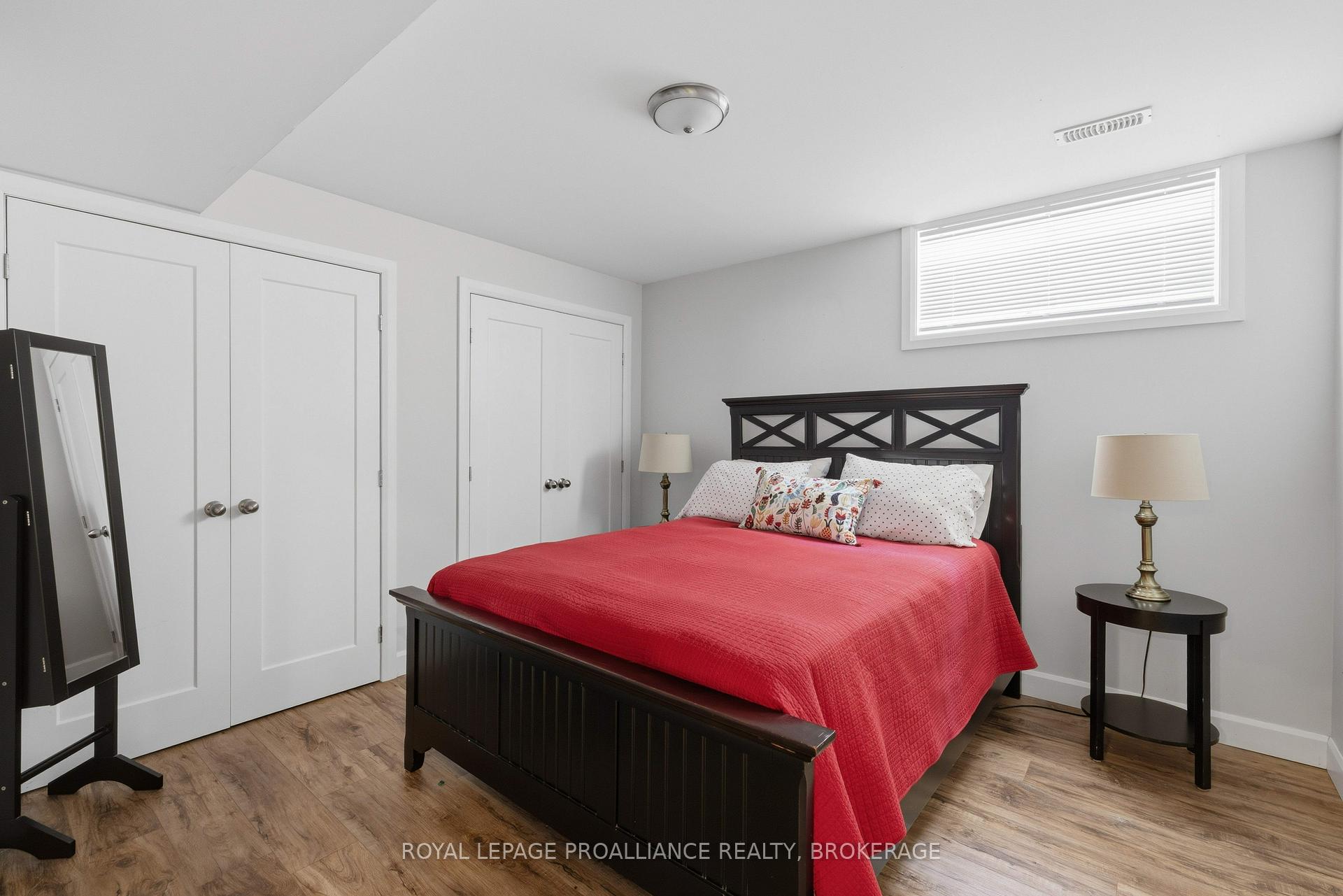 Photo 28 of 1094 Crossfield Avenue, Kingston, City Northwest — HOMEH