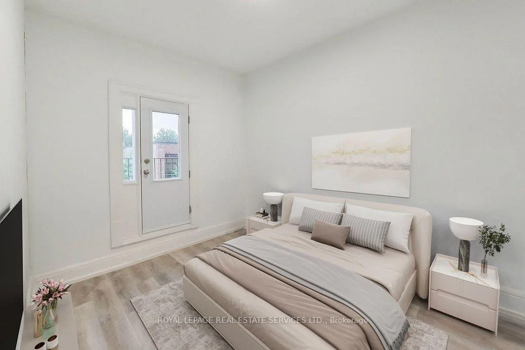 Photo 43 of Unit Upper, 218 Montrose Avenue, Toronto, Palmerston-Little Italy — HOMEH