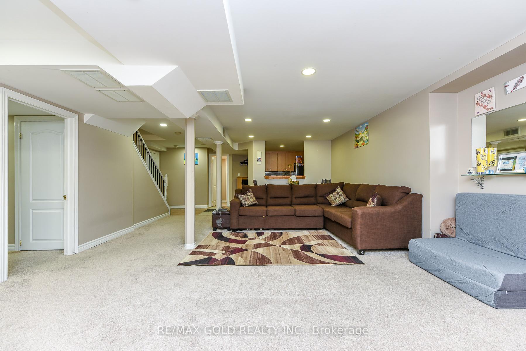 Photo 39 of 72 Rainforest Drive, Brampton, Sandringham-Wellington — HOMEH