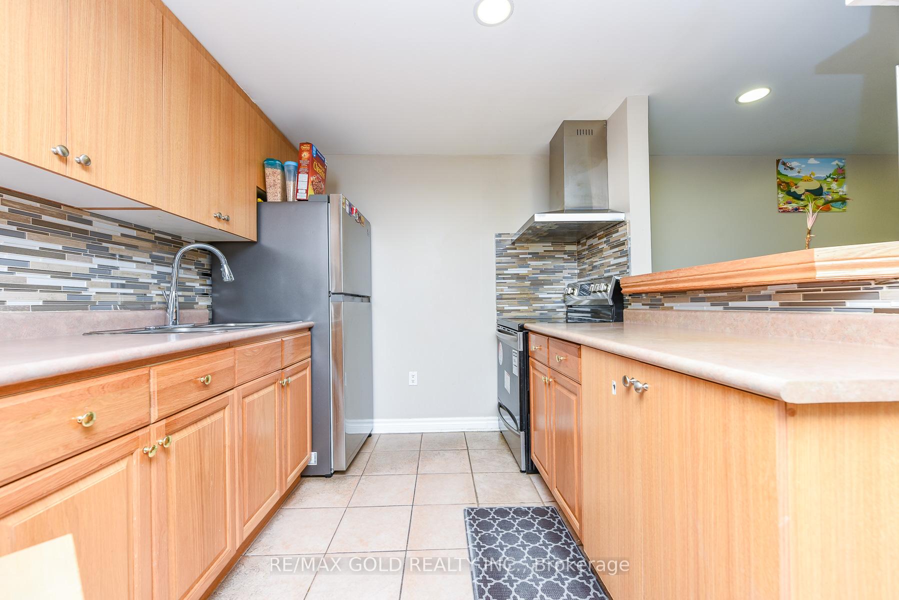 Photo 41 of 72 Rainforest Drive, Brampton, Sandringham-Wellington — HOMEH