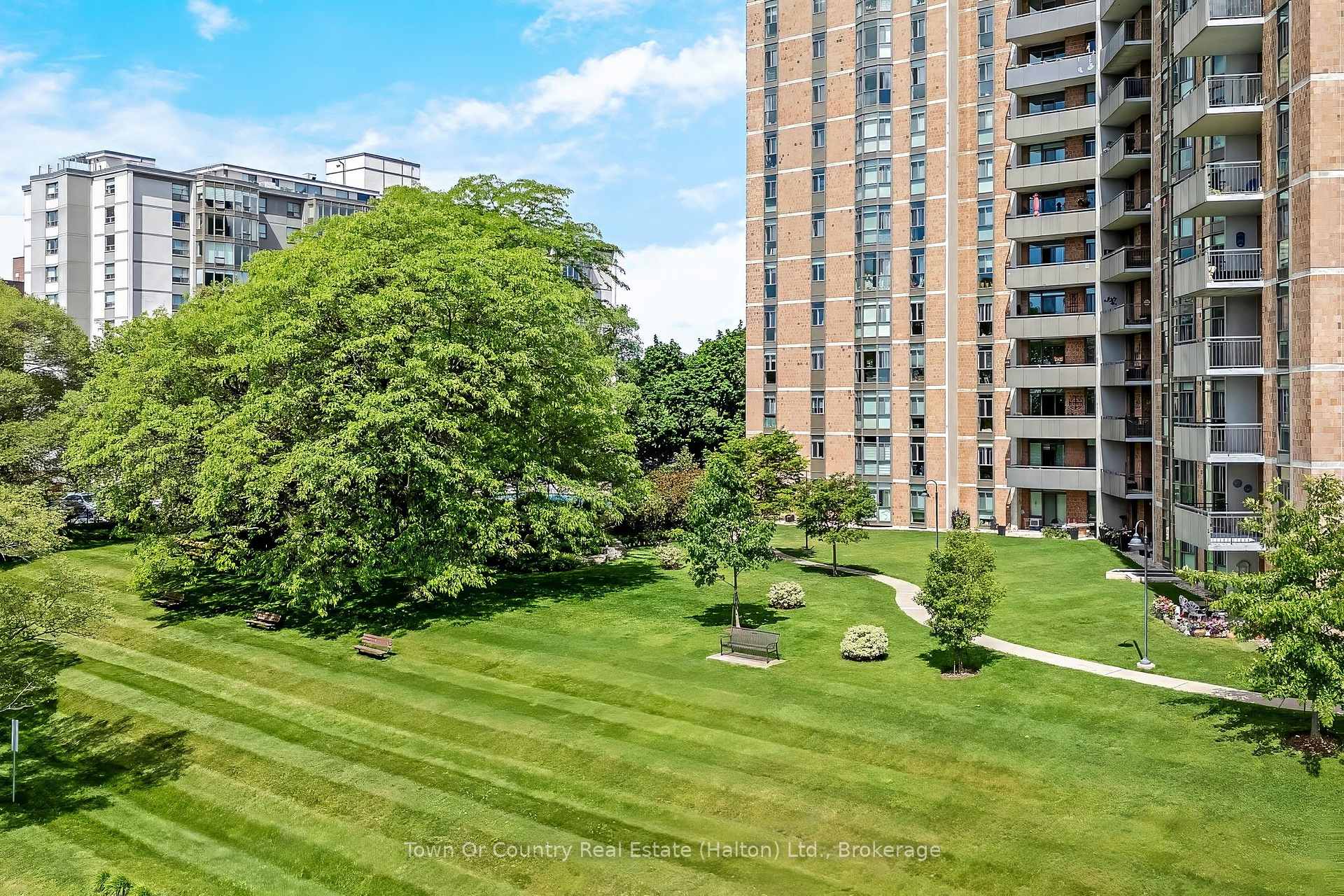Photo 27 of Unit 1906, 5250 Lakeshore Road, Burlington, Appleby — HOMEH