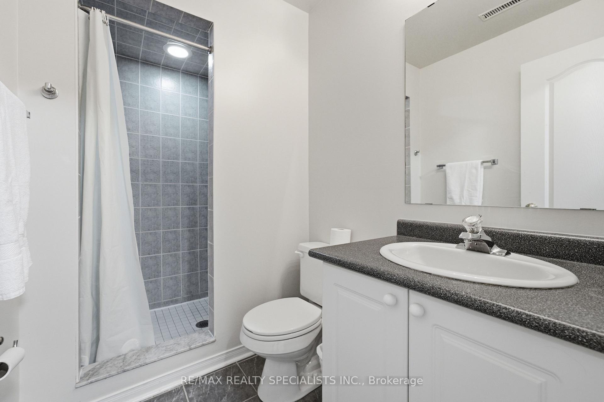 Photo 23 of 192 Van Scott Drive, Brampton, Northwest Sandalwood Parkway — HOMEH