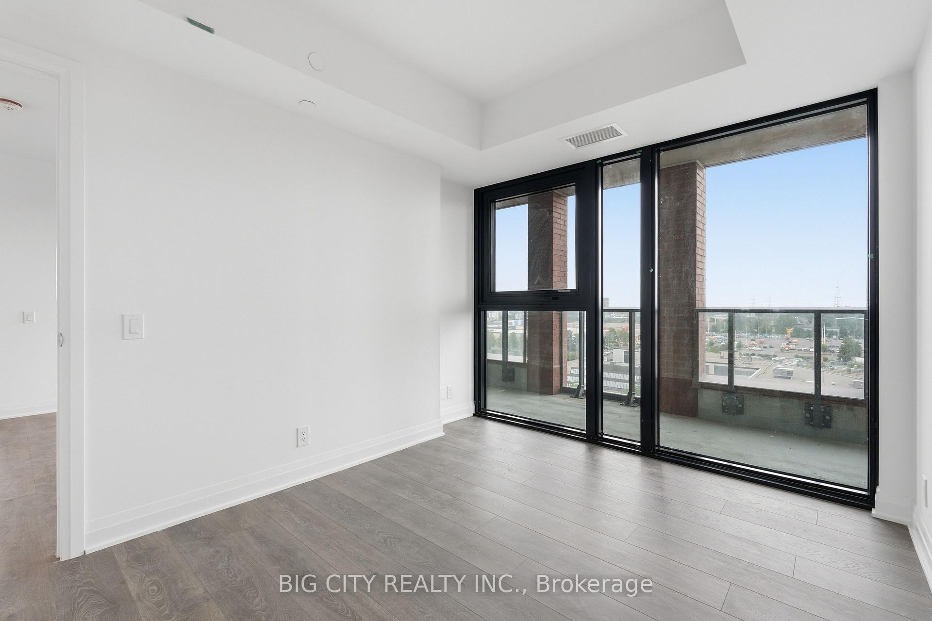 Photo 11 of Unit 710, 25 Frederick Todd Way, Toronto, Leaside — HOMEH