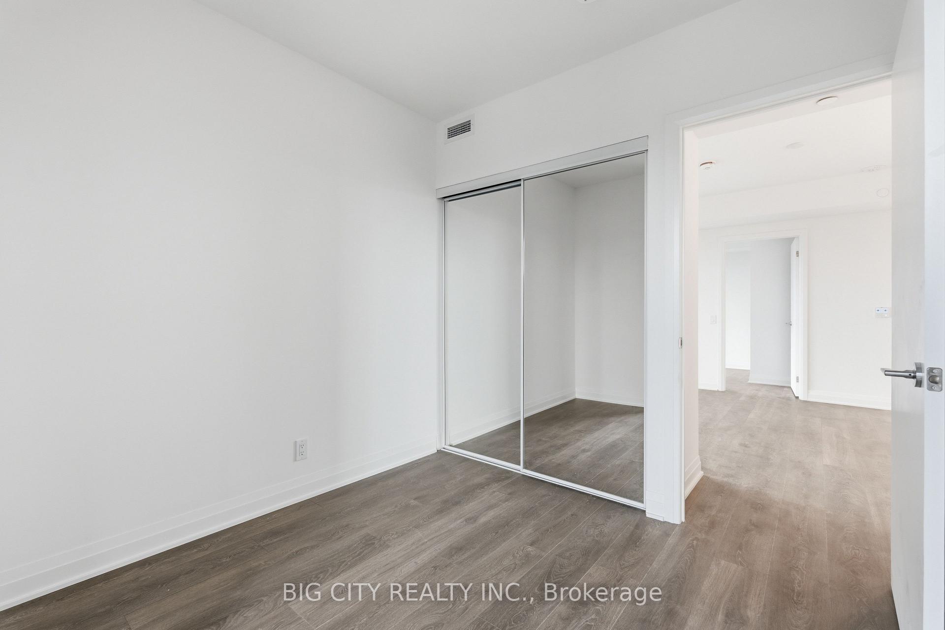 Photo 16 of Unit 710, 25 Frederick Todd Way, Toronto, Leaside — HOMEH