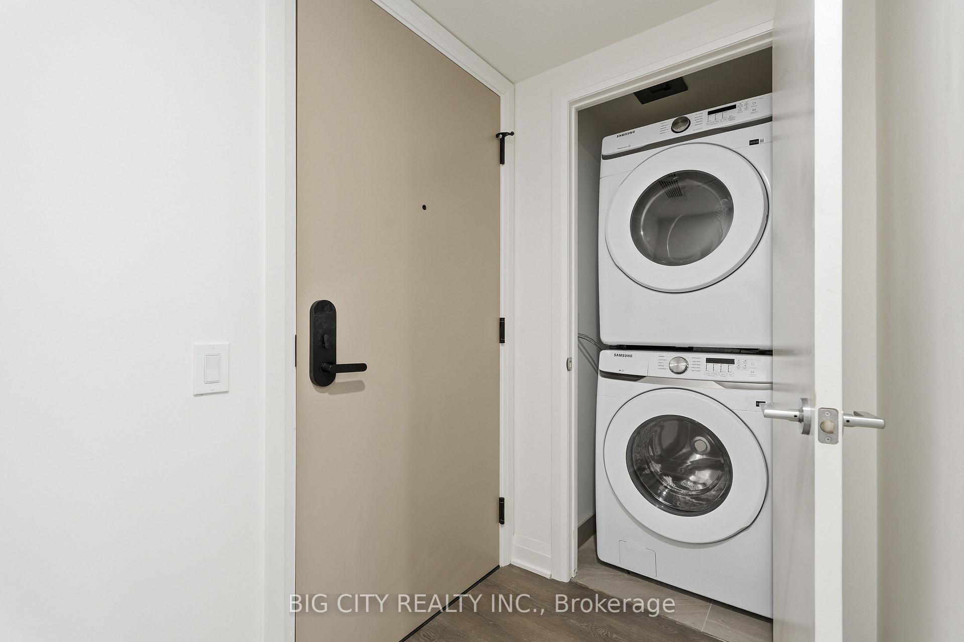 Photo 18 of Unit 710, 25 Frederick Todd Way, Toronto, Leaside — HOMEH