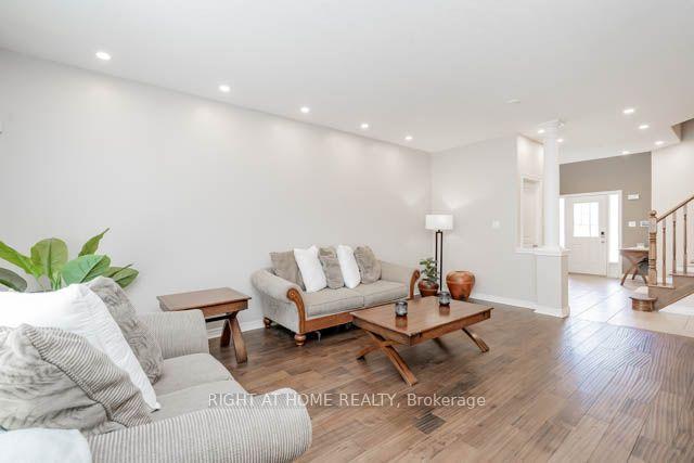 Photo 5 of 95 Hemlock Way, Grimsby, Grimsby West — HOMEH