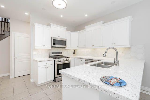 Photo 9 of 95 Hemlock Way, Grimsby, Grimsby West — HOMEH