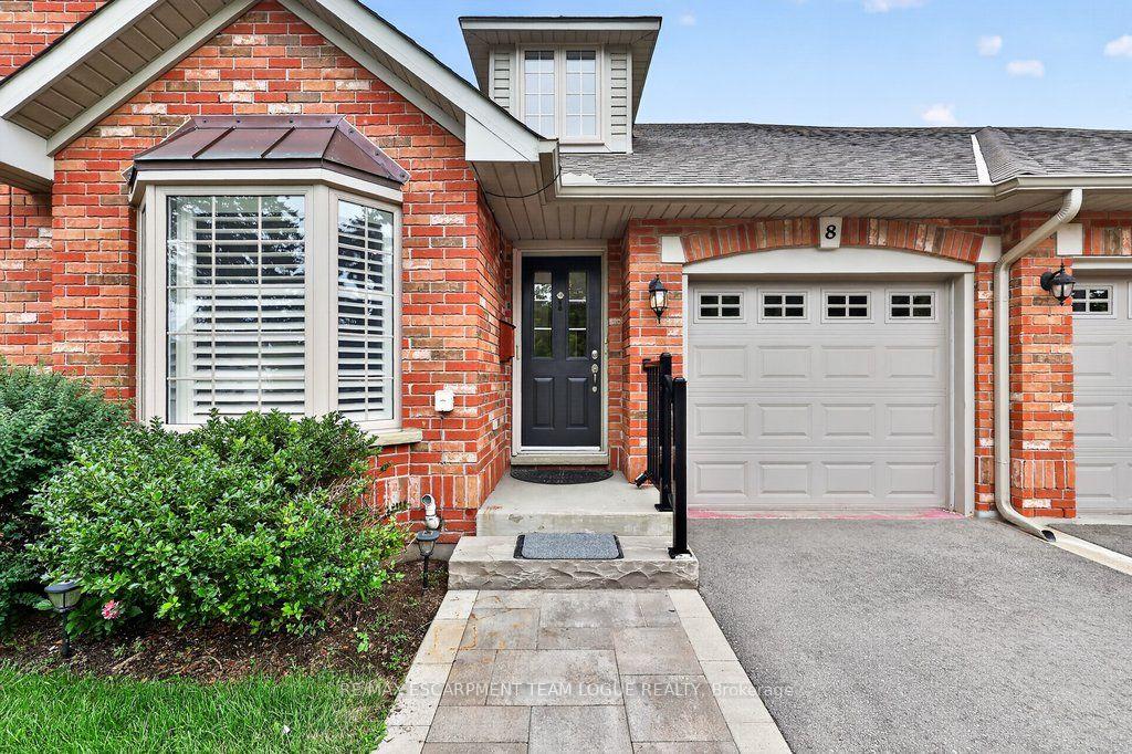 Photo 1 of Unit 8, 767 Maple Avenue, Burlington, Brant — HOMEH