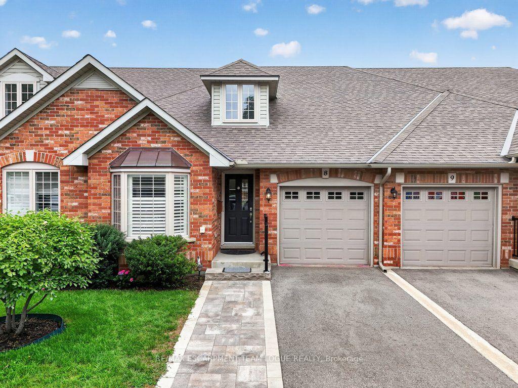 Photo 2 of Unit 8, 767 Maple Avenue, Burlington, Brant — HOMEH