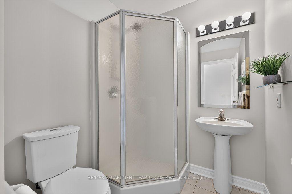 Photo 25 of Unit 8, 767 Maple Avenue, Burlington, Brant — HOMEH