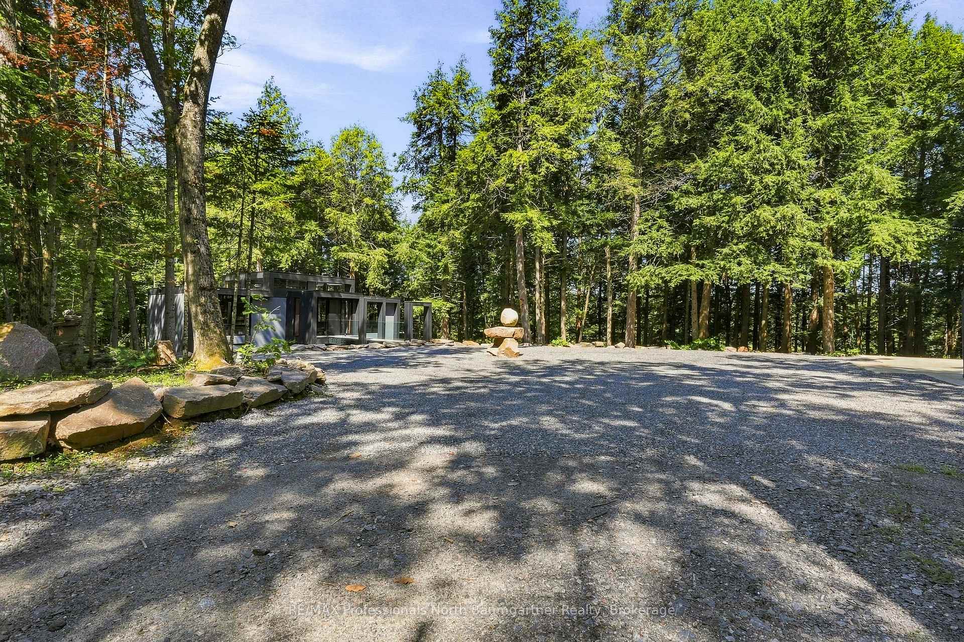 Photo 54 of 1433 Buckslide Road, Algonquin Highlands, Stanhope — HOMEH