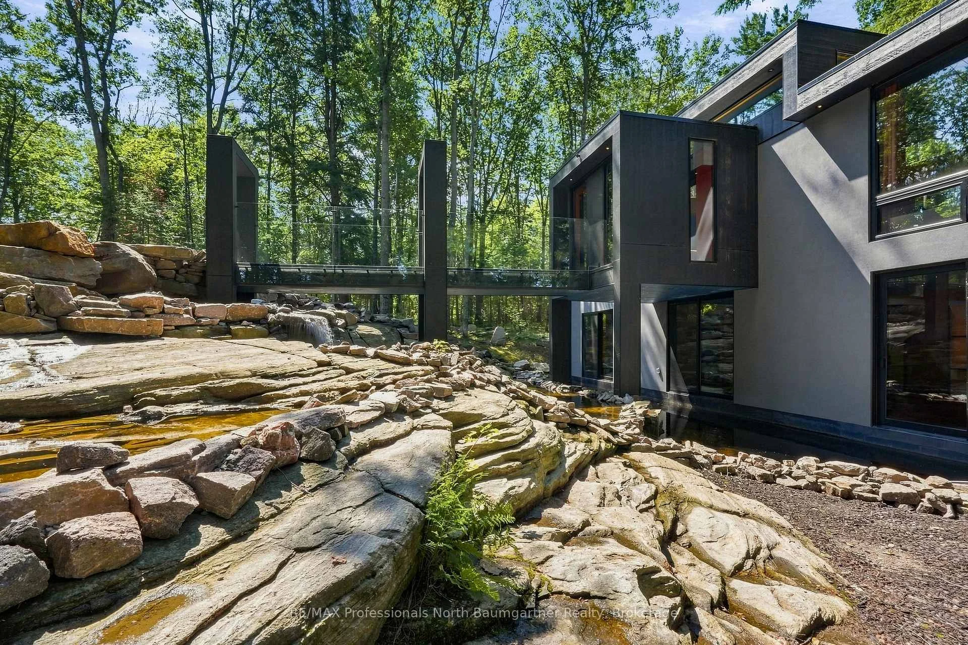Photo 8 of 1433 Buckslide Road, Algonquin Highlands, Stanhope — HOMEH