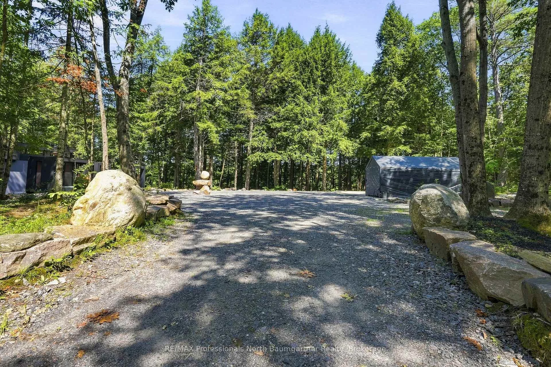 Photo 10 of 1433 Buckslide Road, Algonquin Highlands, Stanhope — HOMEH