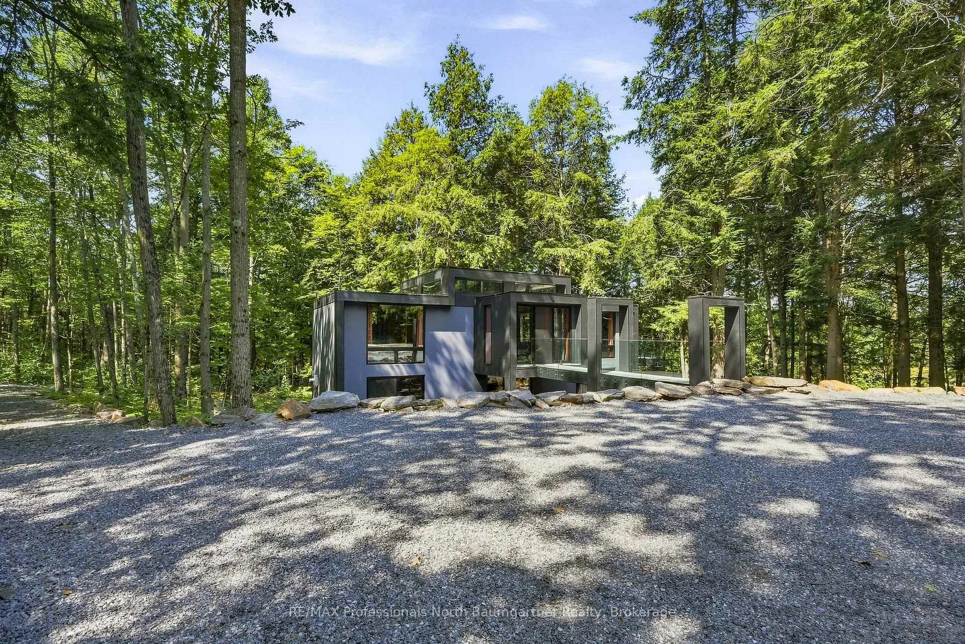 Photo 62 of 1433 Buckslide Road, Algonquin Highlands, Stanhope — HOMEH
