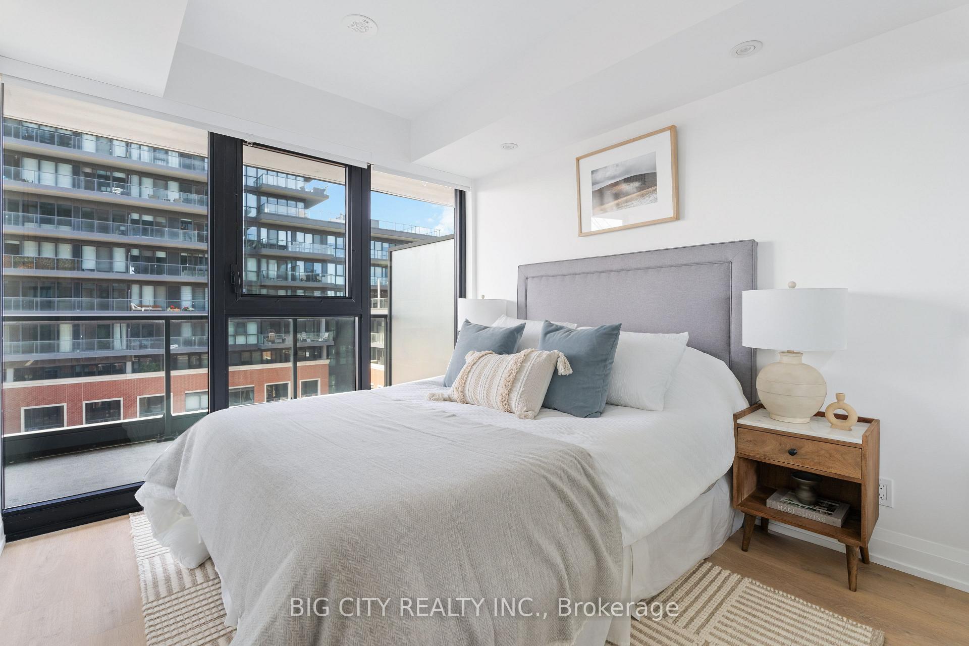 Photo 13 of Unit 902, 36 Brentcliffe Road, Toronto, Thorncliffe Park — HOMEH