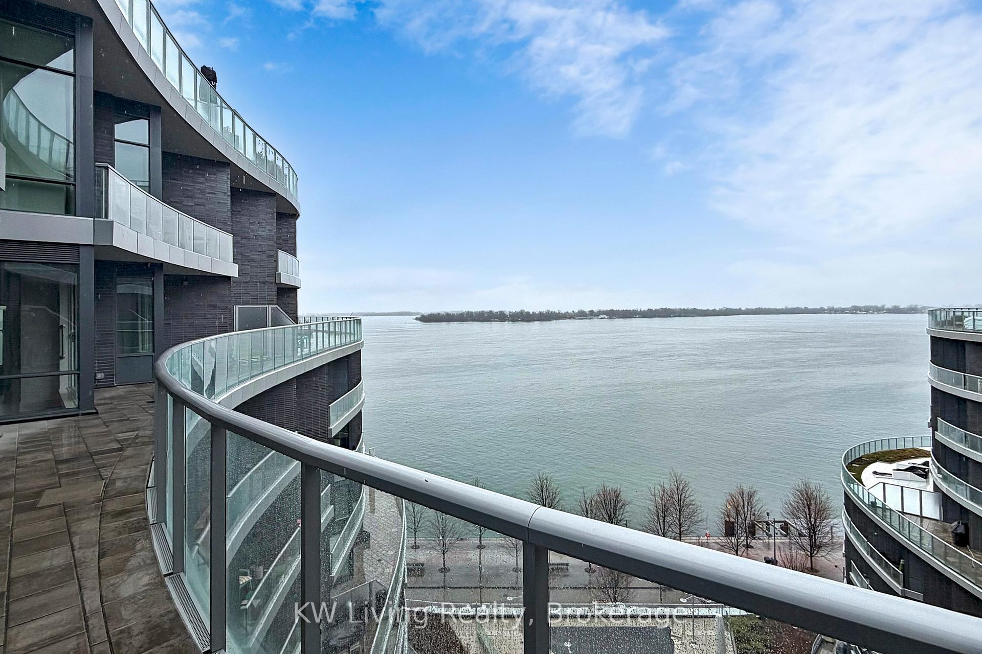 Photo 2 of Unit GPH 12, 1 Edgewater Drive, Toronto, Waterfront Communities — HOMEH