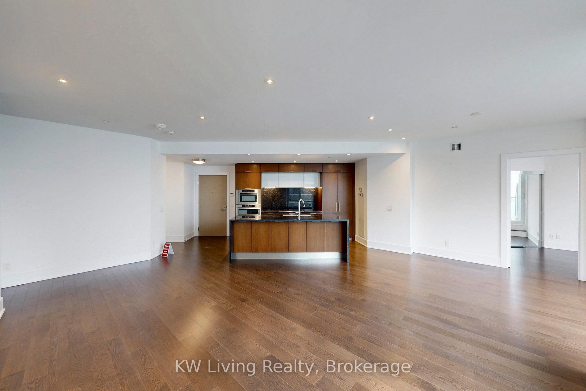 Photo 19 of Unit GPH 12, 1 Edgewater Drive, Toronto, Waterfront Communities — HOMEH