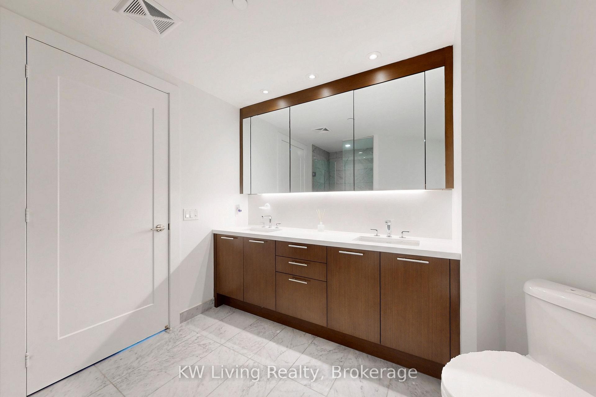 Photo 32 of Unit GPH 12, 1 Edgewater Drive, Toronto, Waterfront Communities — HOMEH