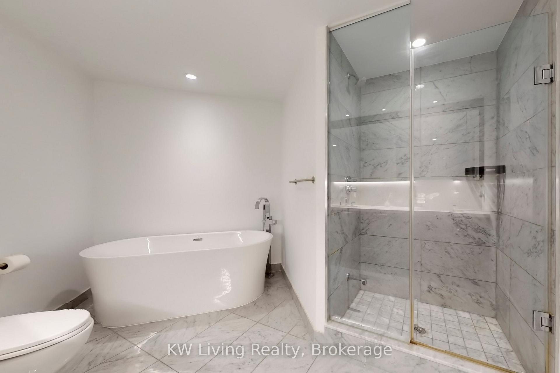 Photo 33 of Unit GPH 12, 1 Edgewater Drive, Toronto, Waterfront Communities — HOMEH