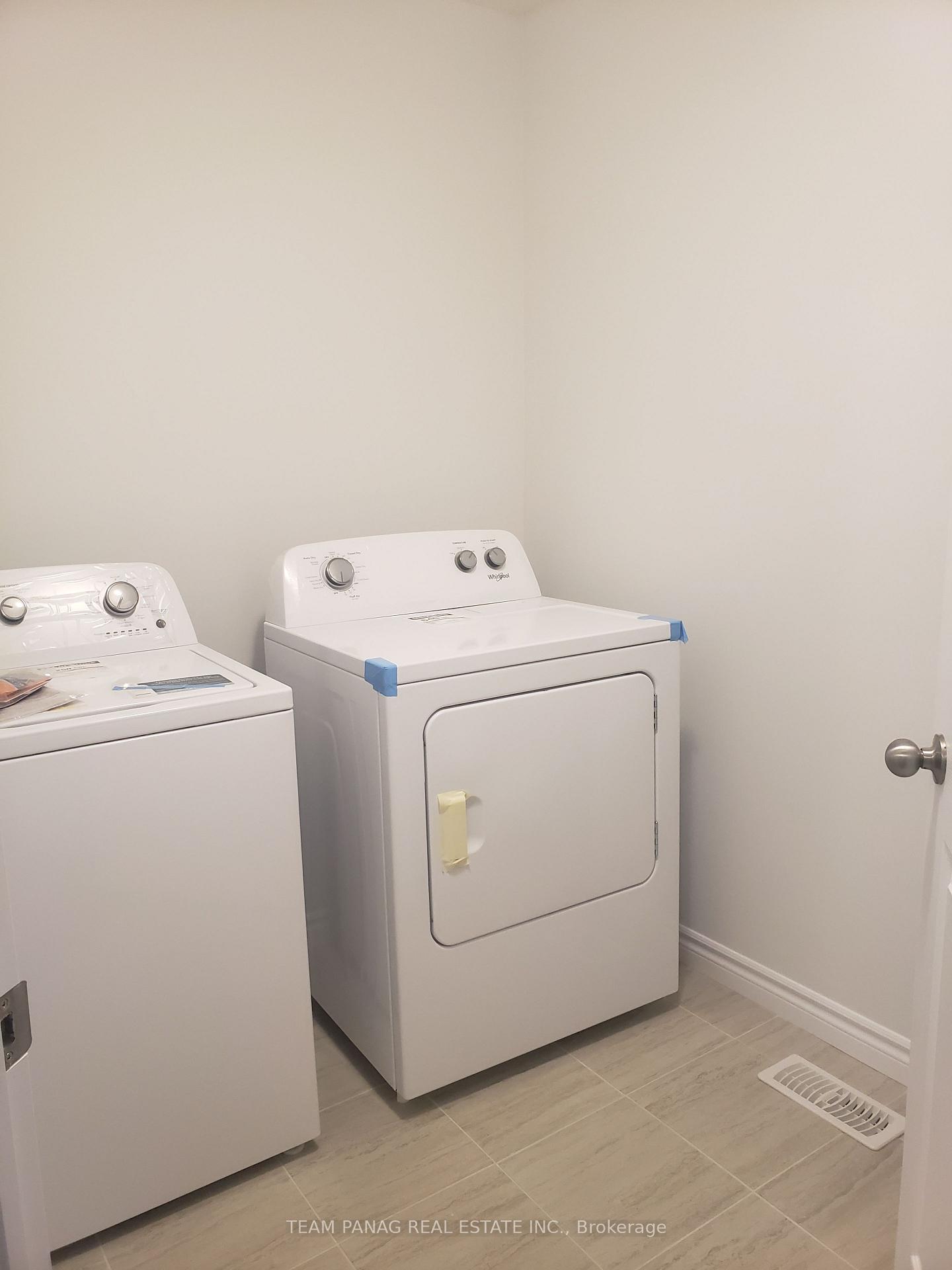 Photo 10 of 3146 Turner Crescent, London, South U — HOMEH