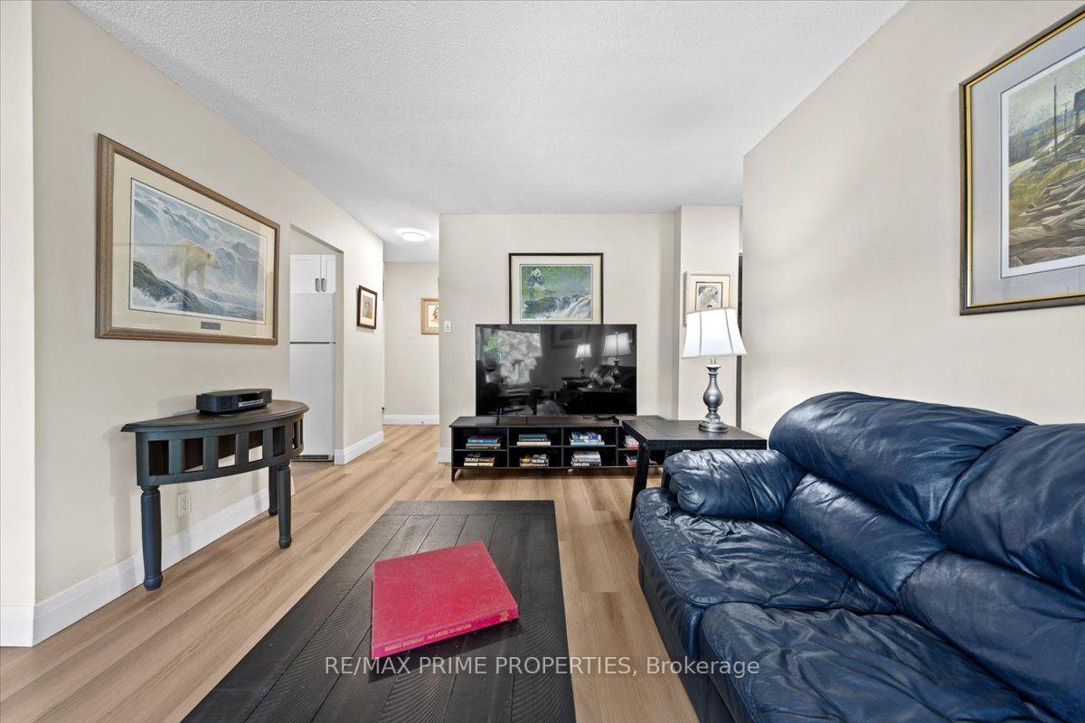 Photo 13 of Unit 209, 158 Mcarthur Avenue, Ottawa, Vanier — HOMEH