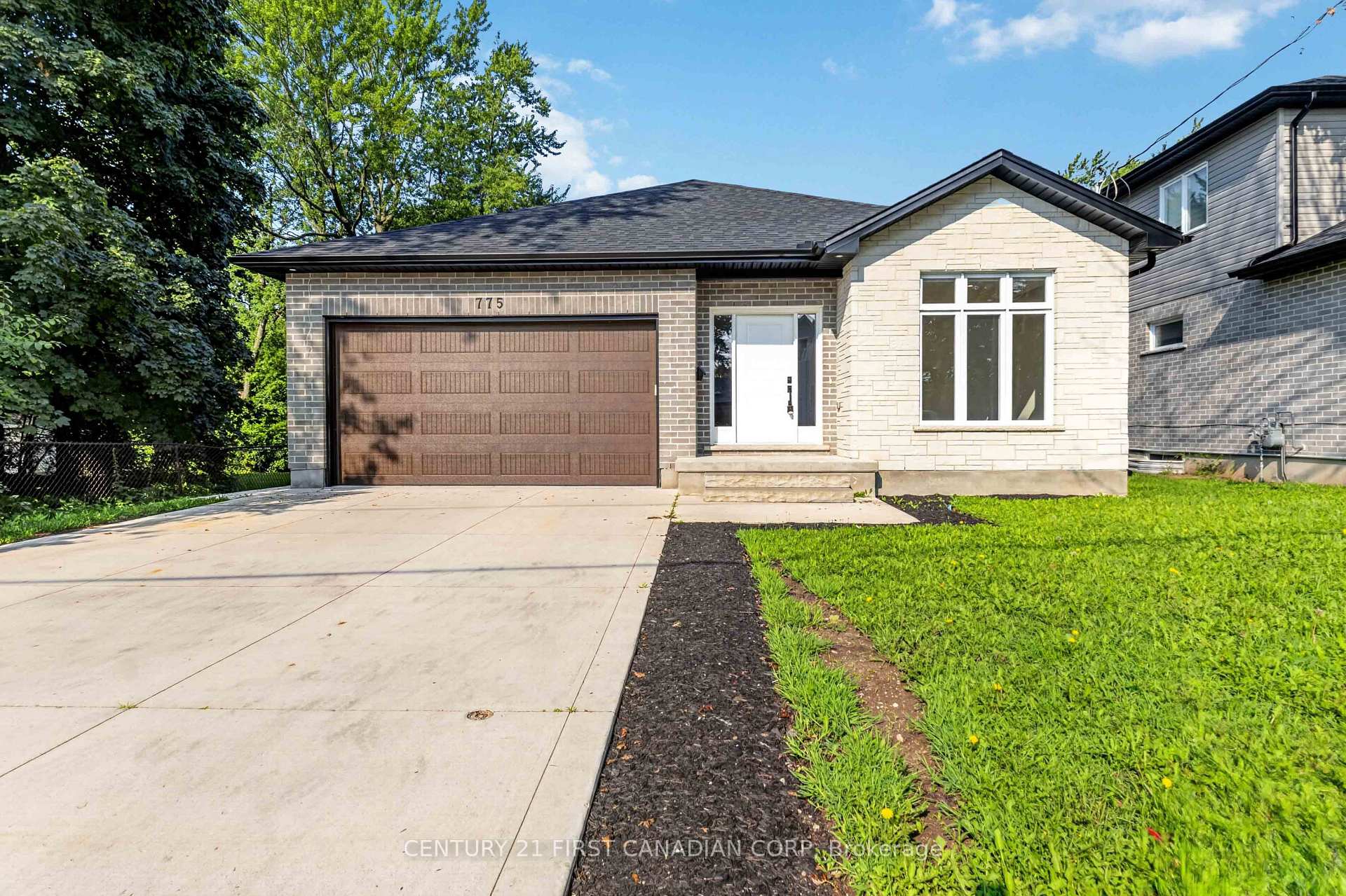 Front of 775 Verulam Street