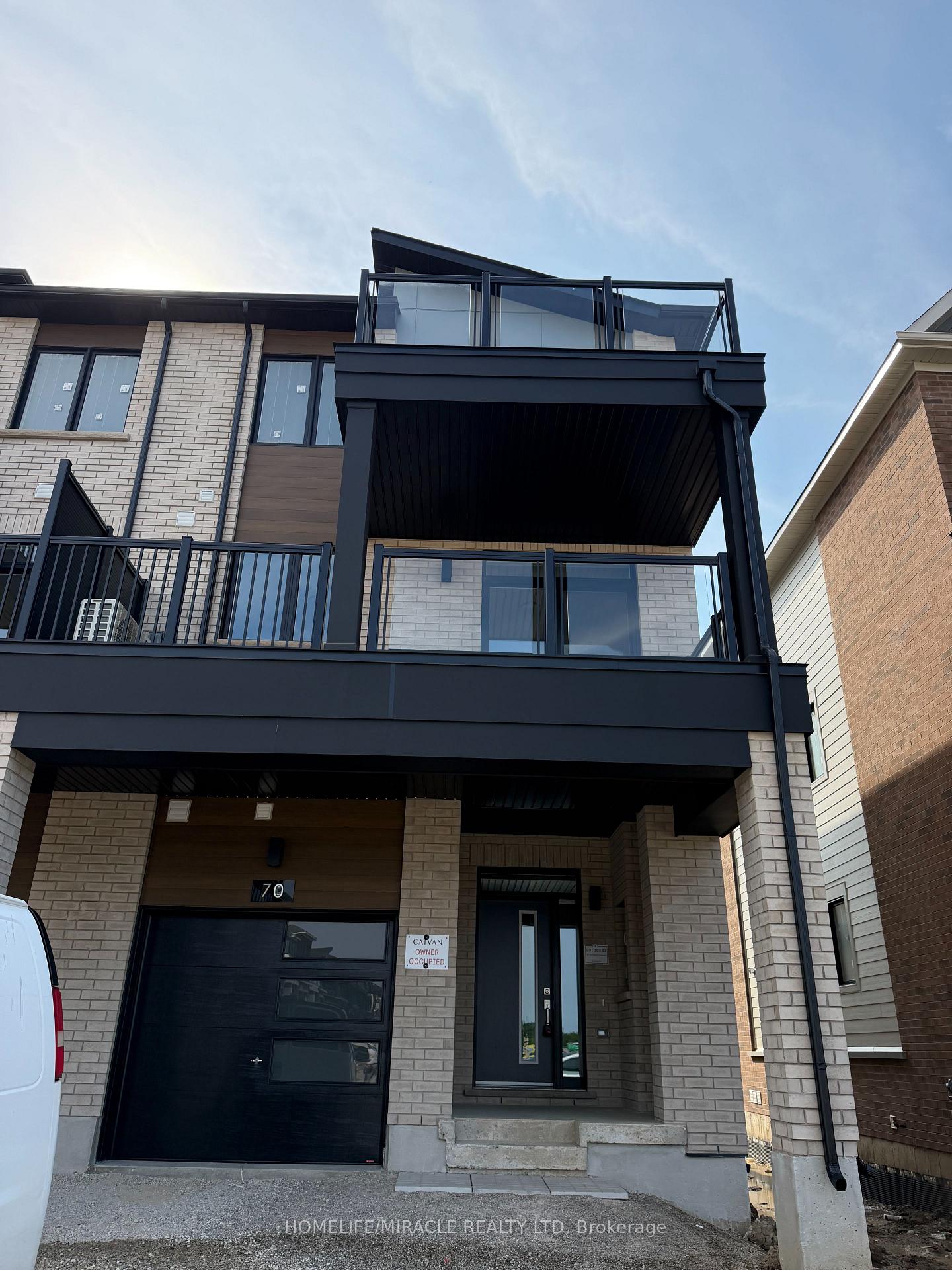 Photo 1 of 70 Thornbird Crescent, Brampton, Northwest Brampton — HOMEH