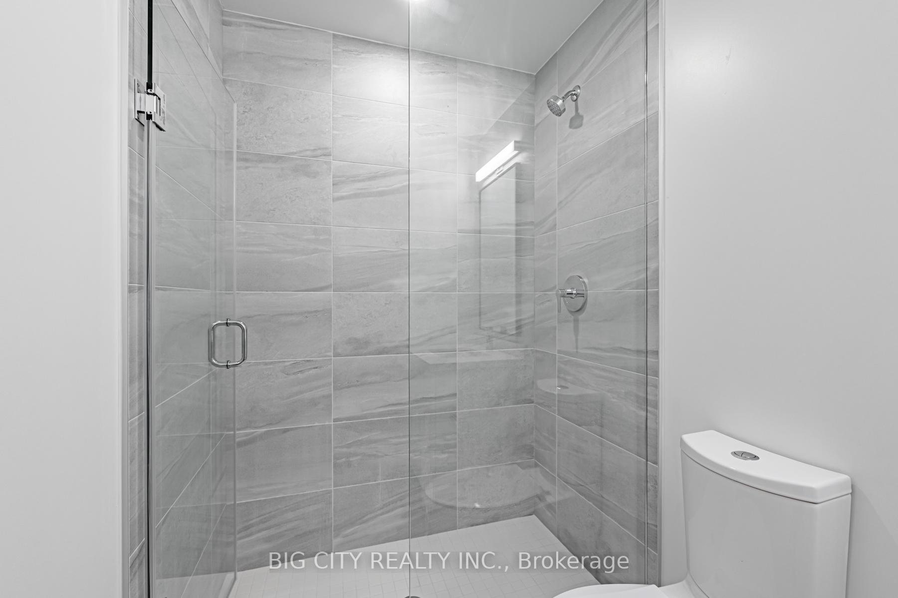 Photo 18 of Unit M04, 36 Brentcliffe Road, Toronto, Thorncliffe Park — HOMEH