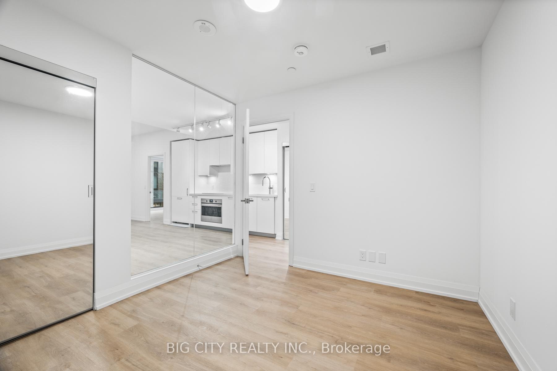 Photo 22 of Unit M04, 36 Brentcliffe Road, Toronto, Thorncliffe Park — HOMEH