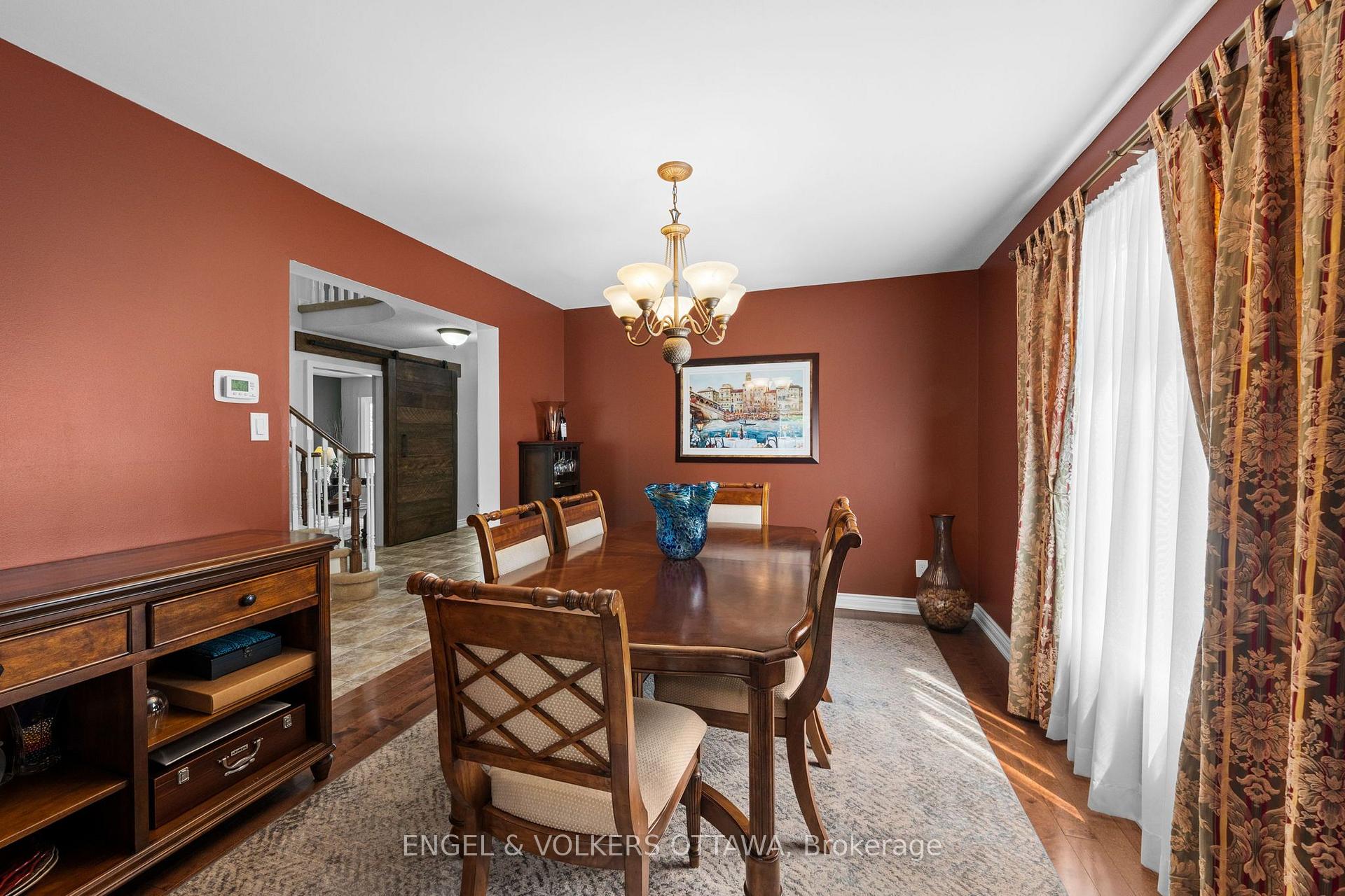 Photo 21 of 1602 Proulx Drive, Ottawa, Fallingbrook/Pineridge — HOMEH