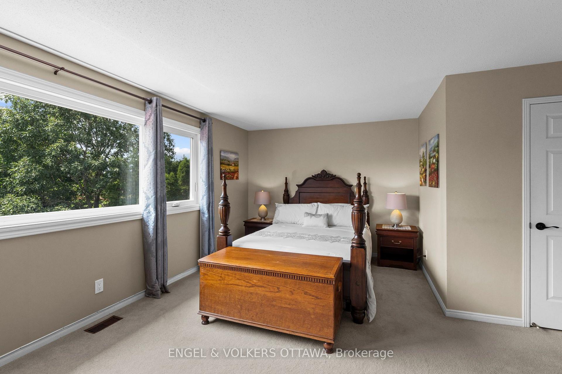 Photo 25 of 1602 Proulx Drive, Ottawa, Fallingbrook/Pineridge — HOMEH