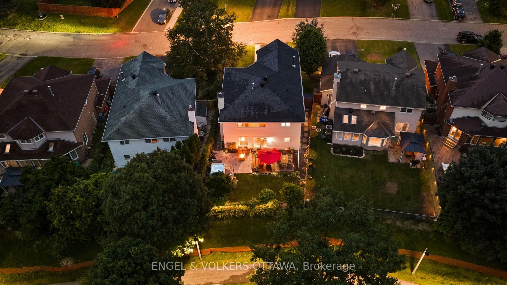 Photo 40 of 1602 Proulx Drive, Ottawa, Fallingbrook/Pineridge — HOMEH