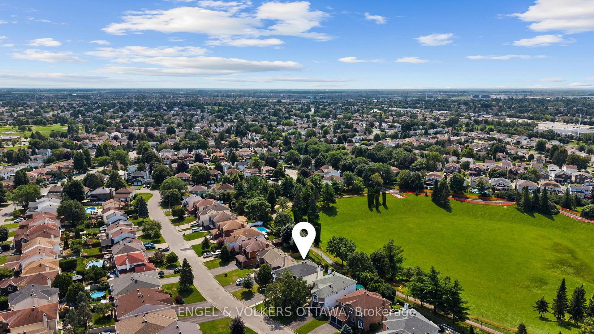 Photo 45 of 1602 Proulx Drive, Ottawa, Fallingbrook/Pineridge — HOMEH