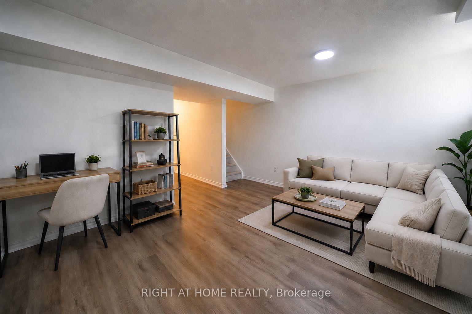 Photo 19 of 66 Arlington Crescent, Guelph, Pineridge/Westminster Woods — HOMEH
