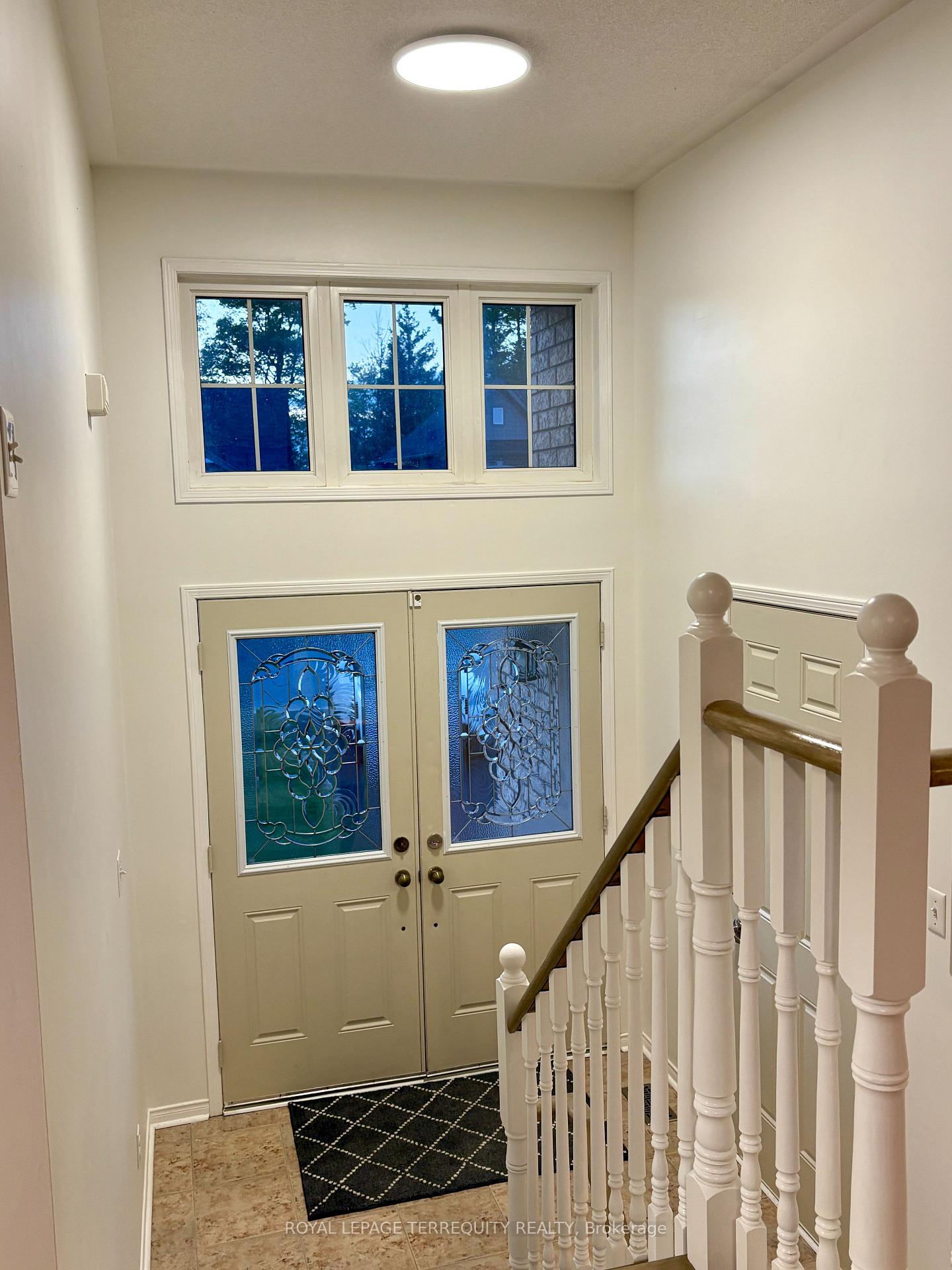 Photo 2 of 55 Regina Boulevard, Wasaga Beach — HOMEH