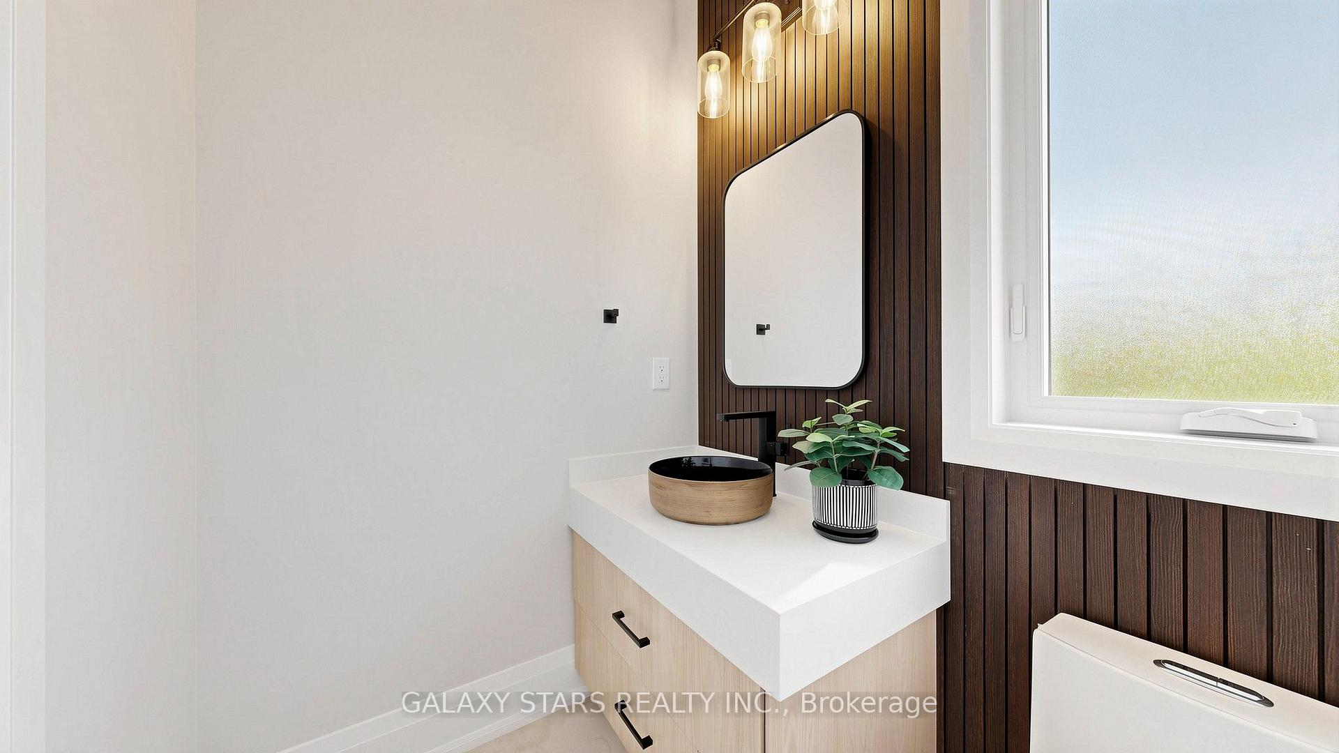 Photo 25 of 8B Lamont Avenue, Scarborough, Agincourt South-Malvern West — HOMEH