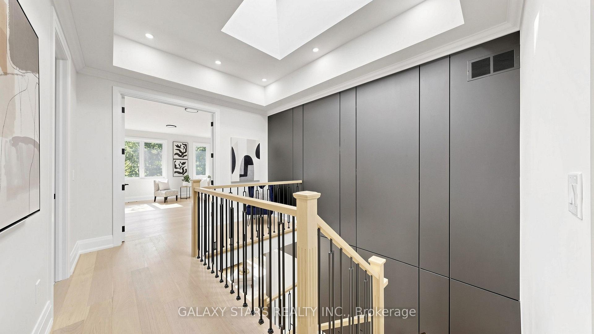 Photo 27 of 8B Lamont Avenue, Scarborough, Agincourt South-Malvern West — HOMEH