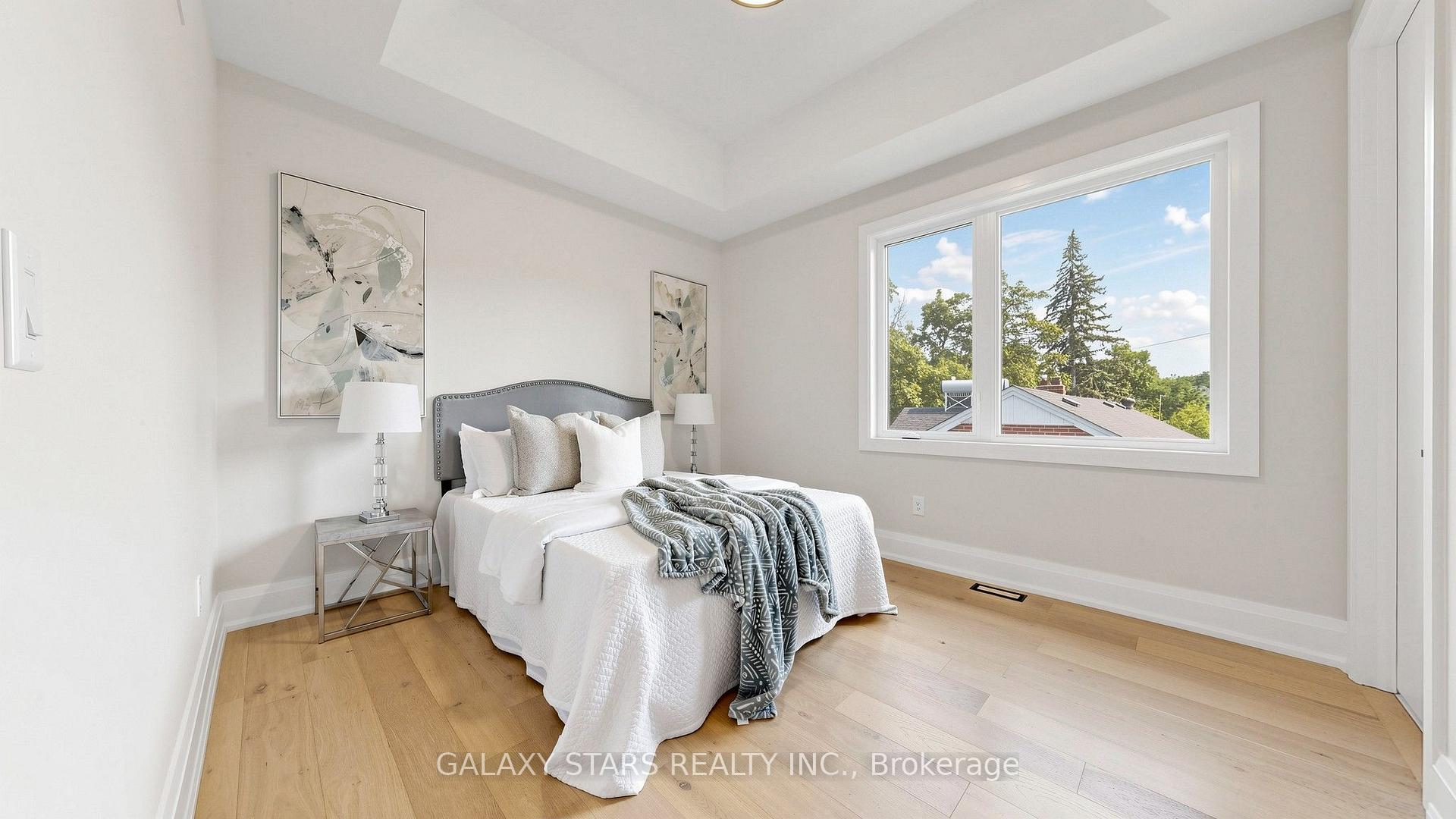 Photo 36 of 8B Lamont Avenue, Scarborough, Agincourt South-Malvern West — HOMEH