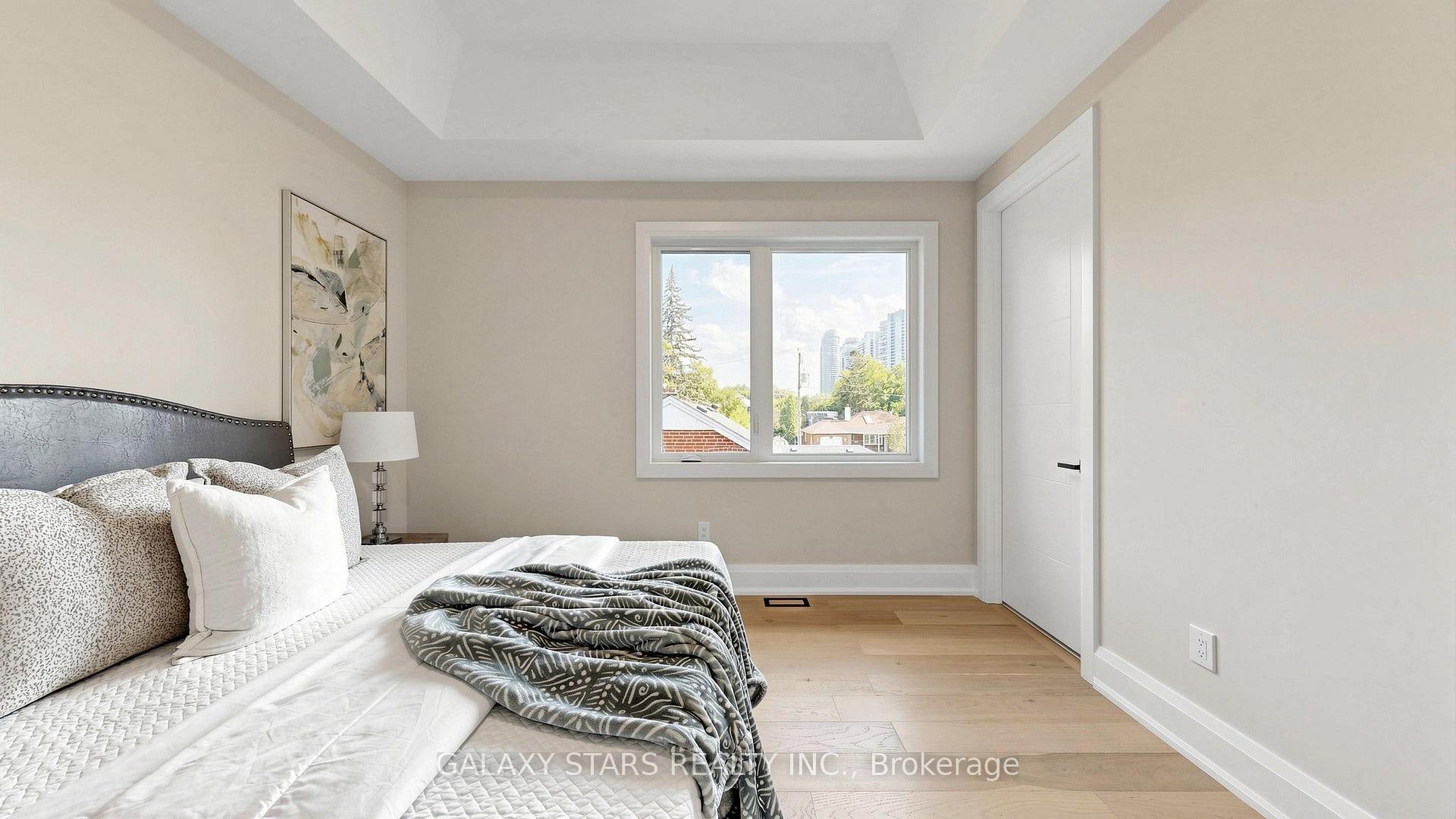 Photo 38 of 8B Lamont Avenue, Scarborough, Agincourt South-Malvern West — HOMEH