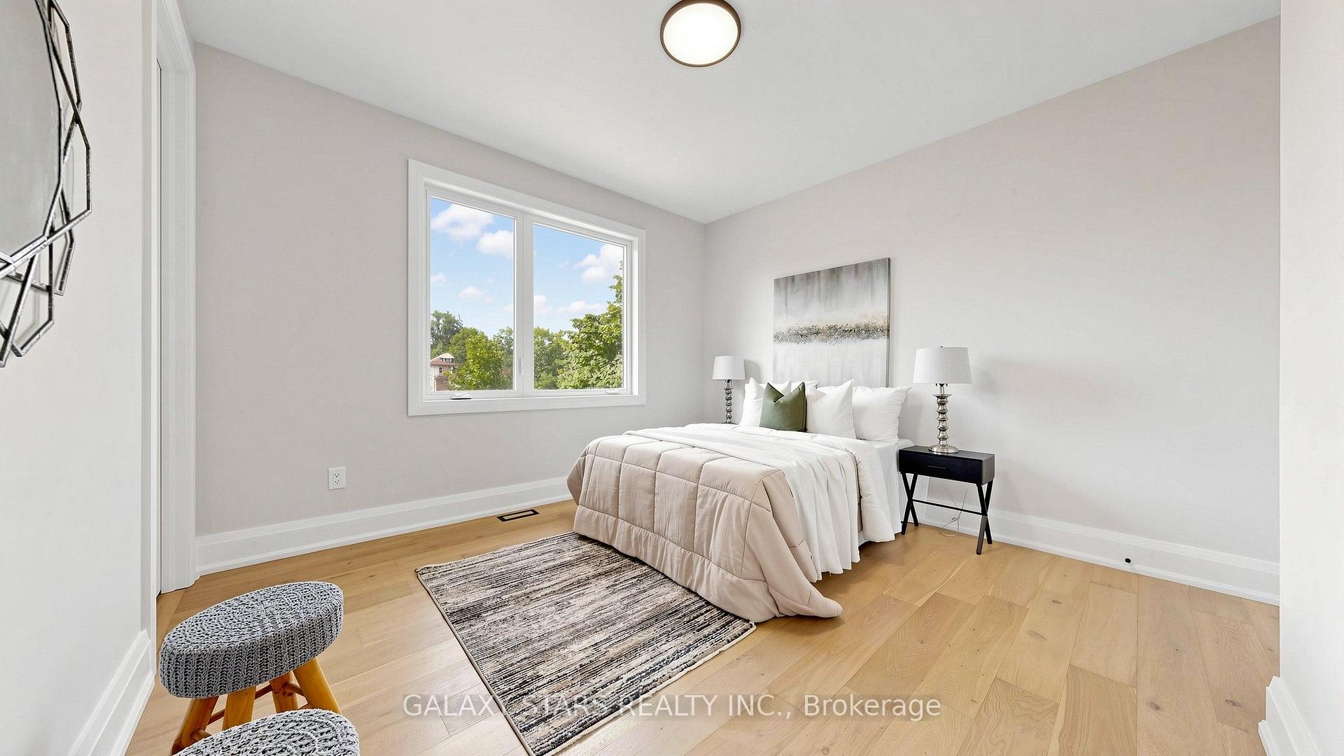 Photo 44 of 8B Lamont Avenue, Scarborough, Agincourt South-Malvern West — HOMEH