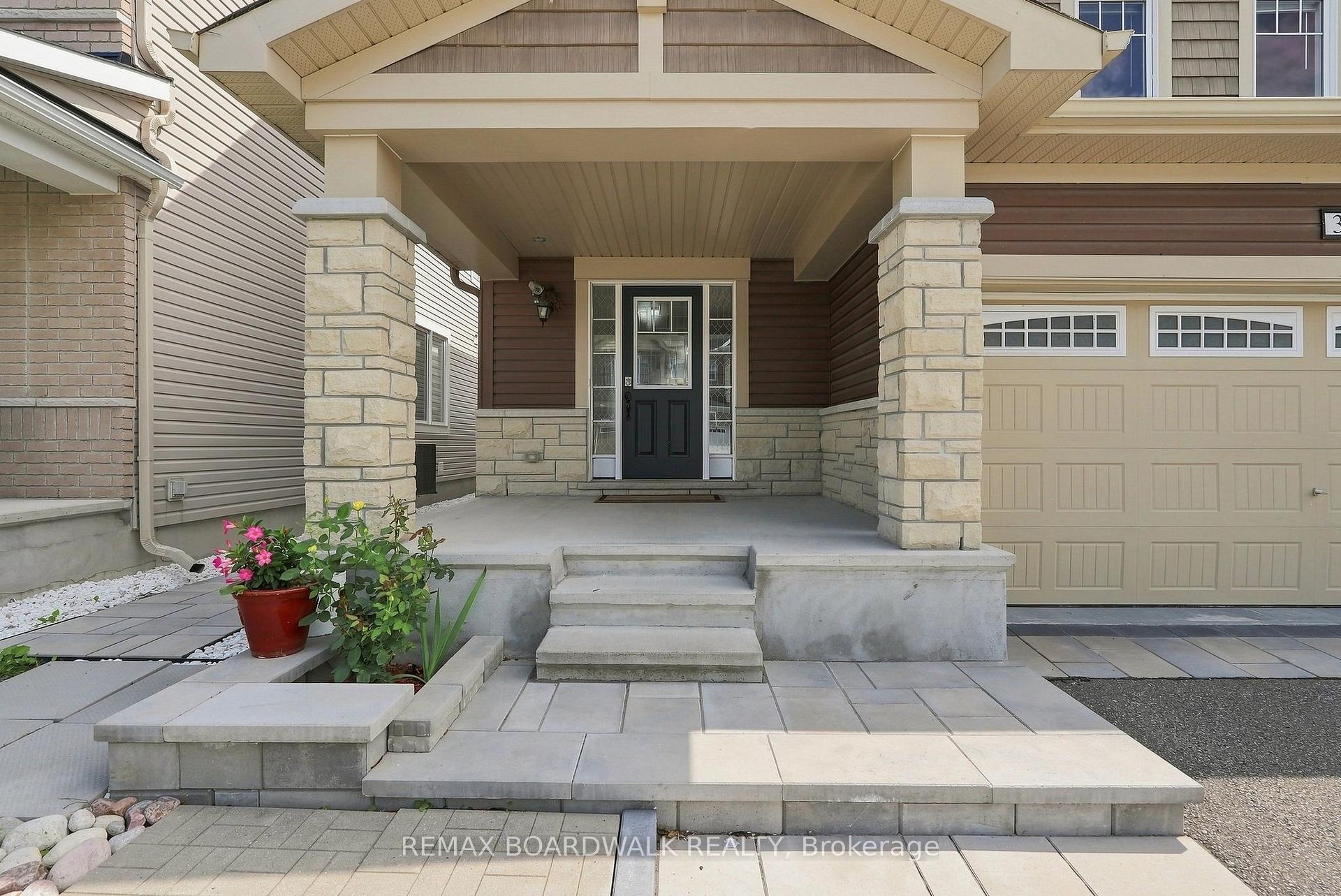 Photo 3 of 355 Sweetclover Way, Ottawa, Avalon West — HOMEH