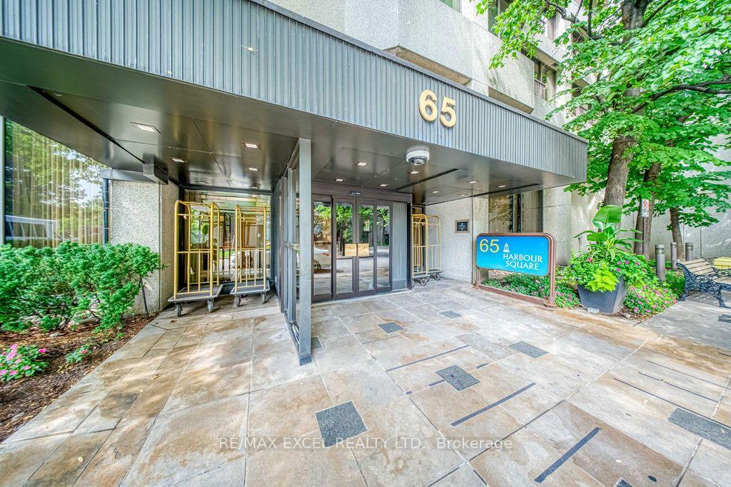 Photo 31 of Unit 3403, 65 Harbour Square, Toronto, Waterfront Communities — HOMEH