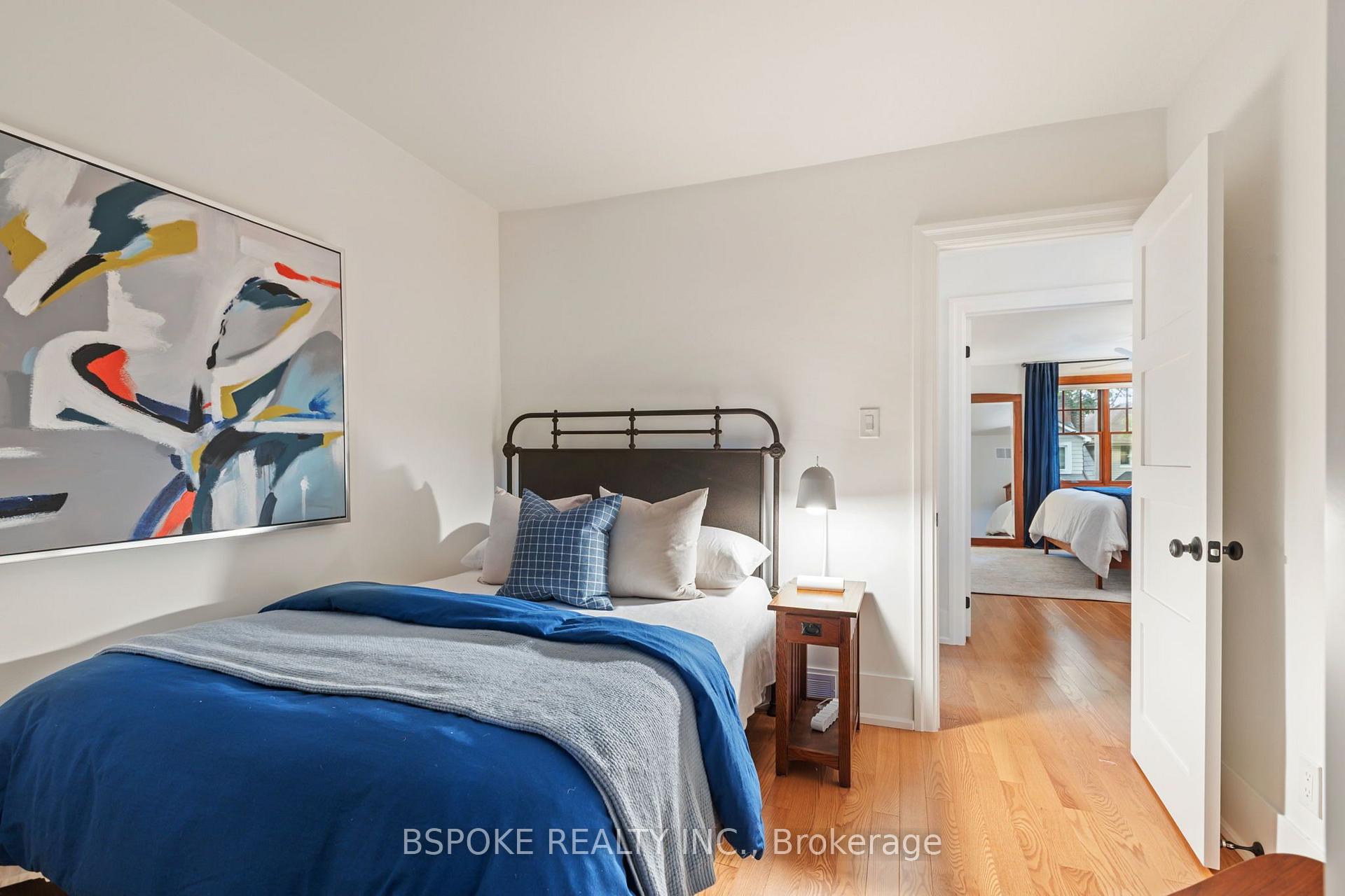 Photo 17 of 126 Oakcrest Avenue, Toronto, East End-Danforth — HOMEH