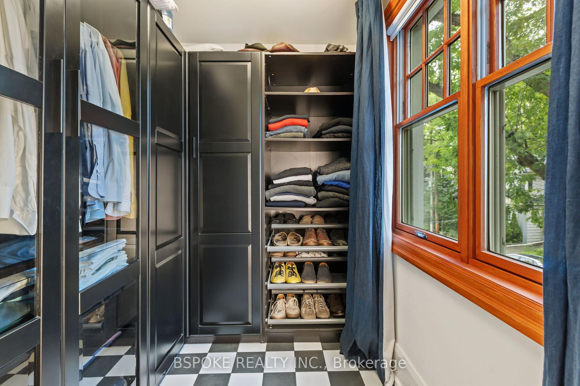Photo 21 of 126 Oakcrest Avenue, Toronto, East End-Danforth — HOMEH